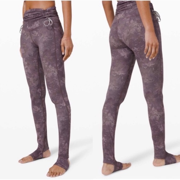 lululemon athletica Pants - Lululemon Hug Your Core Super High Rise Tight 28” Reversible Leggings Size 6